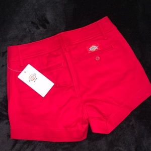 ✨ RED Dickies Shorts ✨